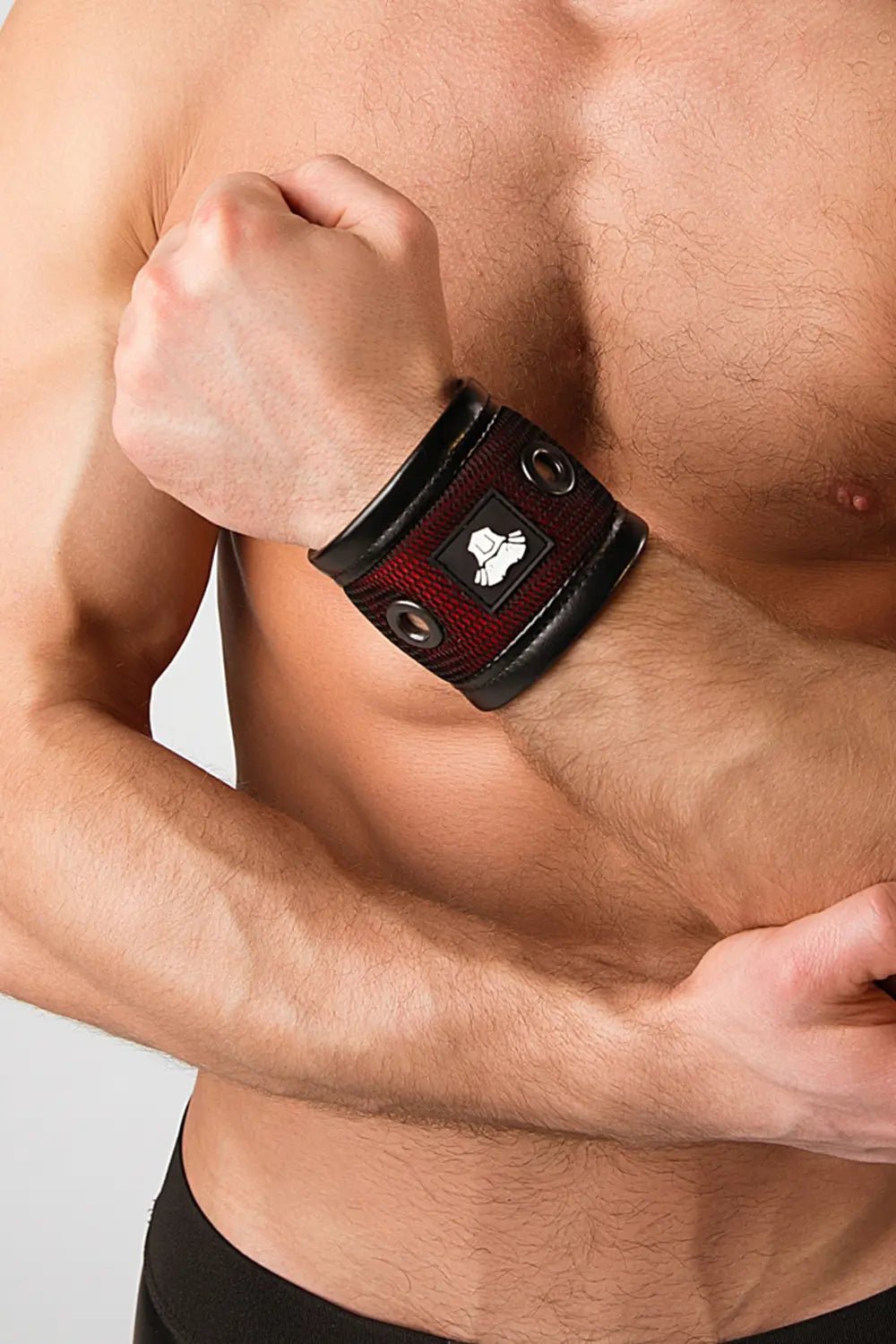 Armored. Color - Under. Mesh wristband. Red - Maskulo - MAC141-Y1 - Maskulo EU Global Online Store