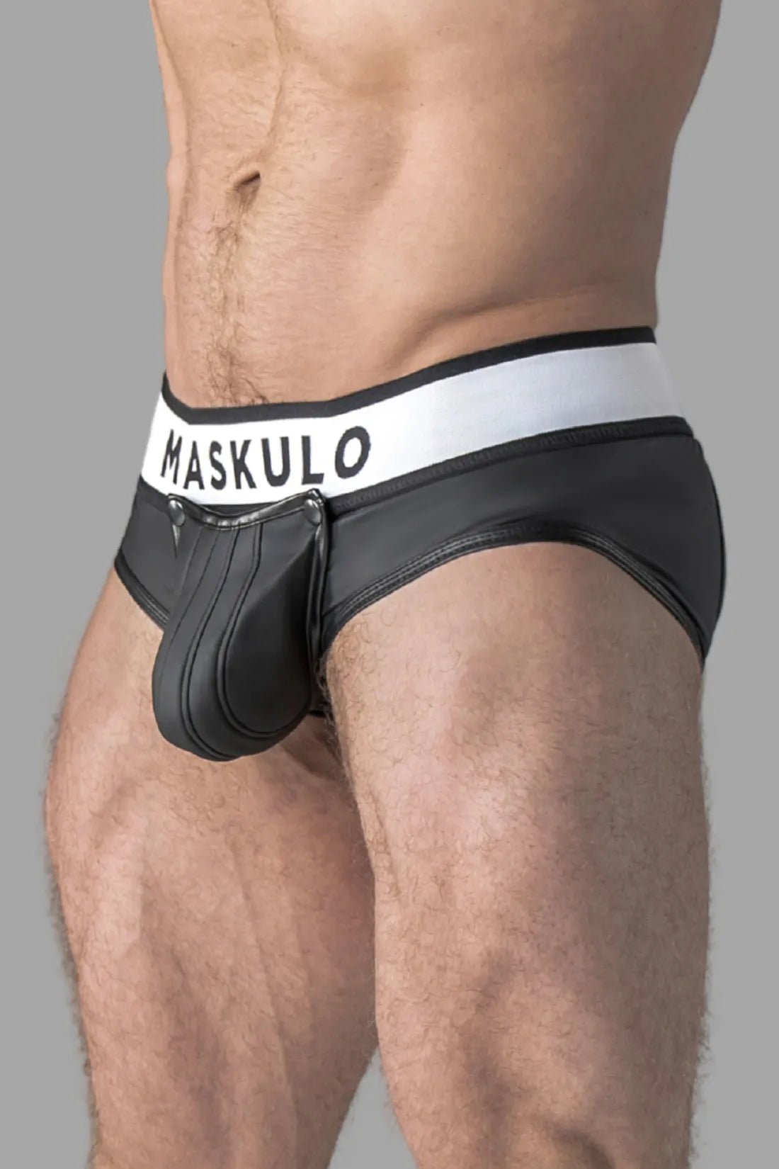 Armored. Rubber look Briefs. Detachable pouch. Open rear. Black - Maskulo - MBR107-Y5 - Maskulo EU Global Online Store