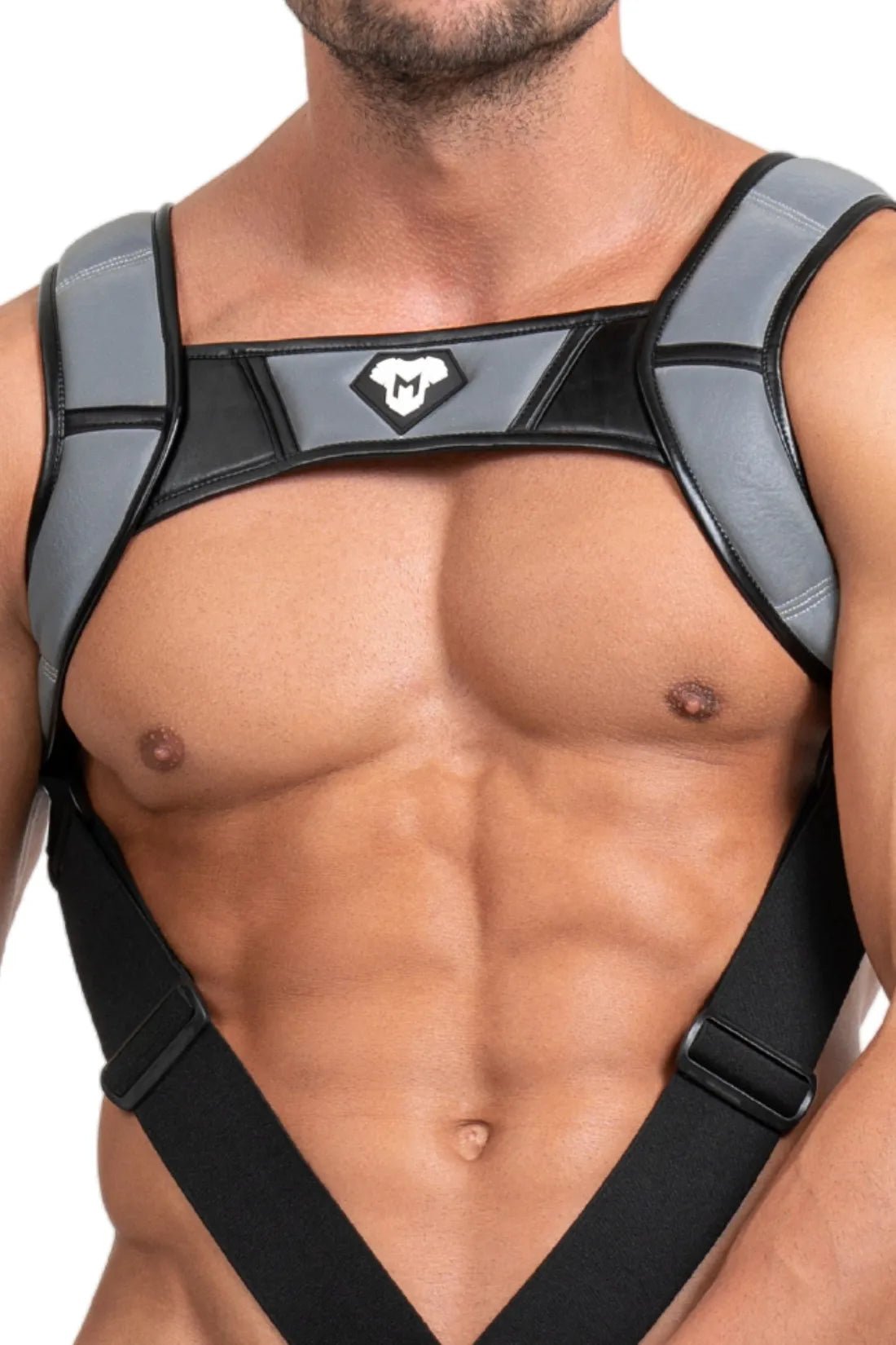Maskulo Global Body Harness with Push-Up Effect in Black/Grey reflective light, designed for a striking look and enhanced fit.