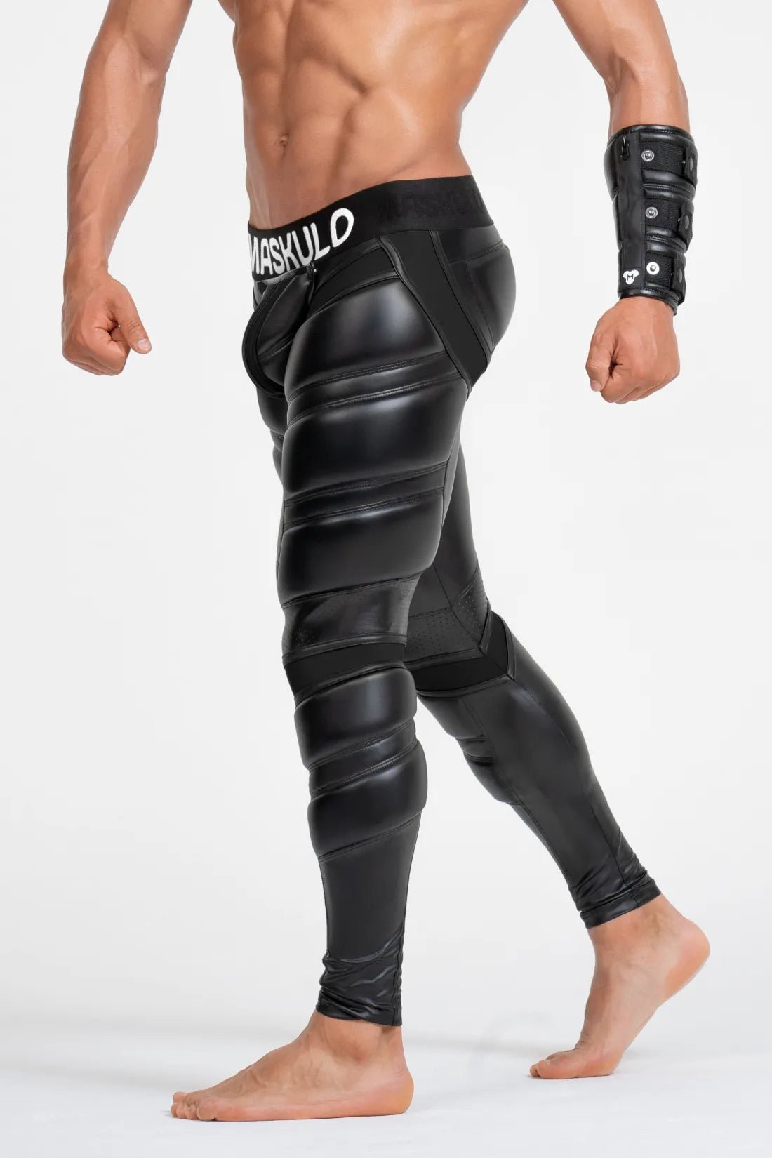 Maskulo Global (EU) online store product image alt text for leggings-big-bulge-black. Comfortable and stylish leggings.