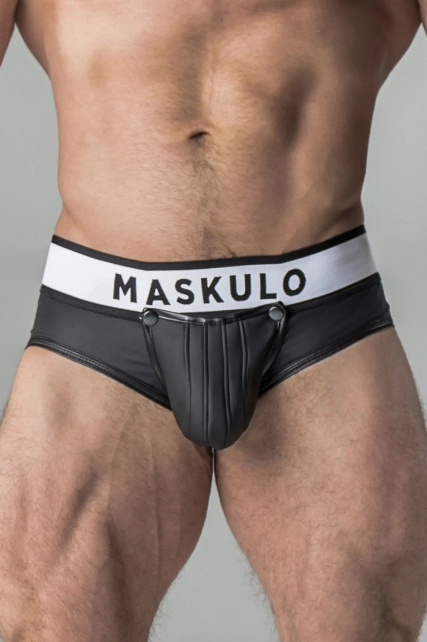 Armored. Rubber look Briefs. Detachable pouch. Open rear. Black - Maskulo - MBR107-Y1 - Maskulo EU Global Online Store