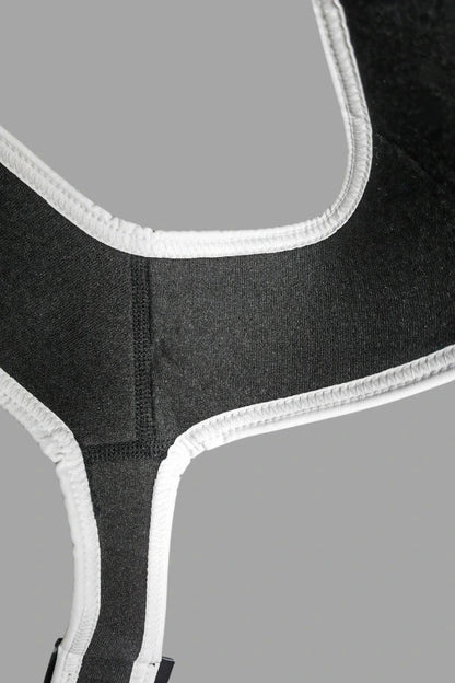 Zale Aquatorr Neoprene Chest Harness (MHR190-Y3) in black and white for adult males, providing a stylish and secure fit.